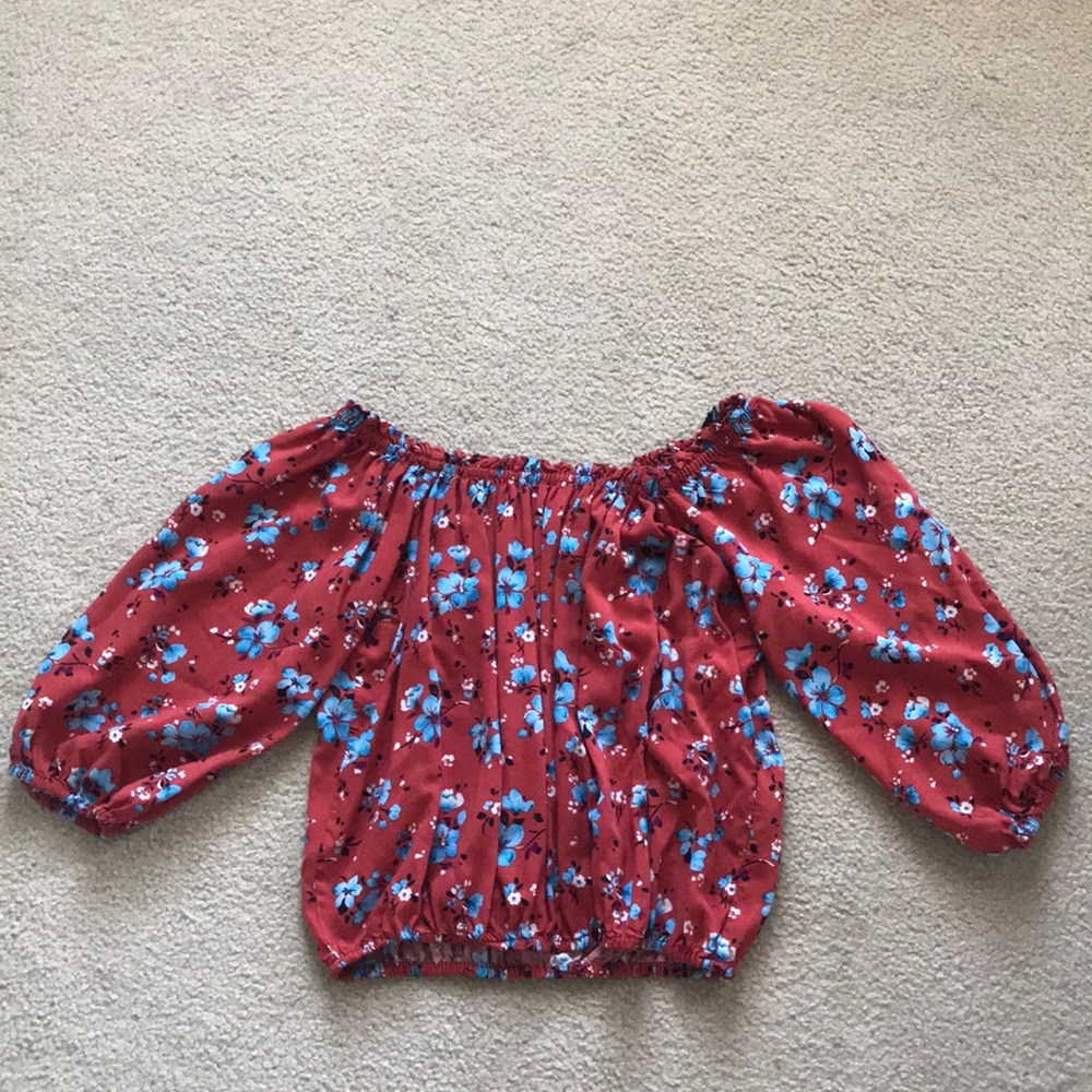 Forever 21 Off the Shoulders Blouse